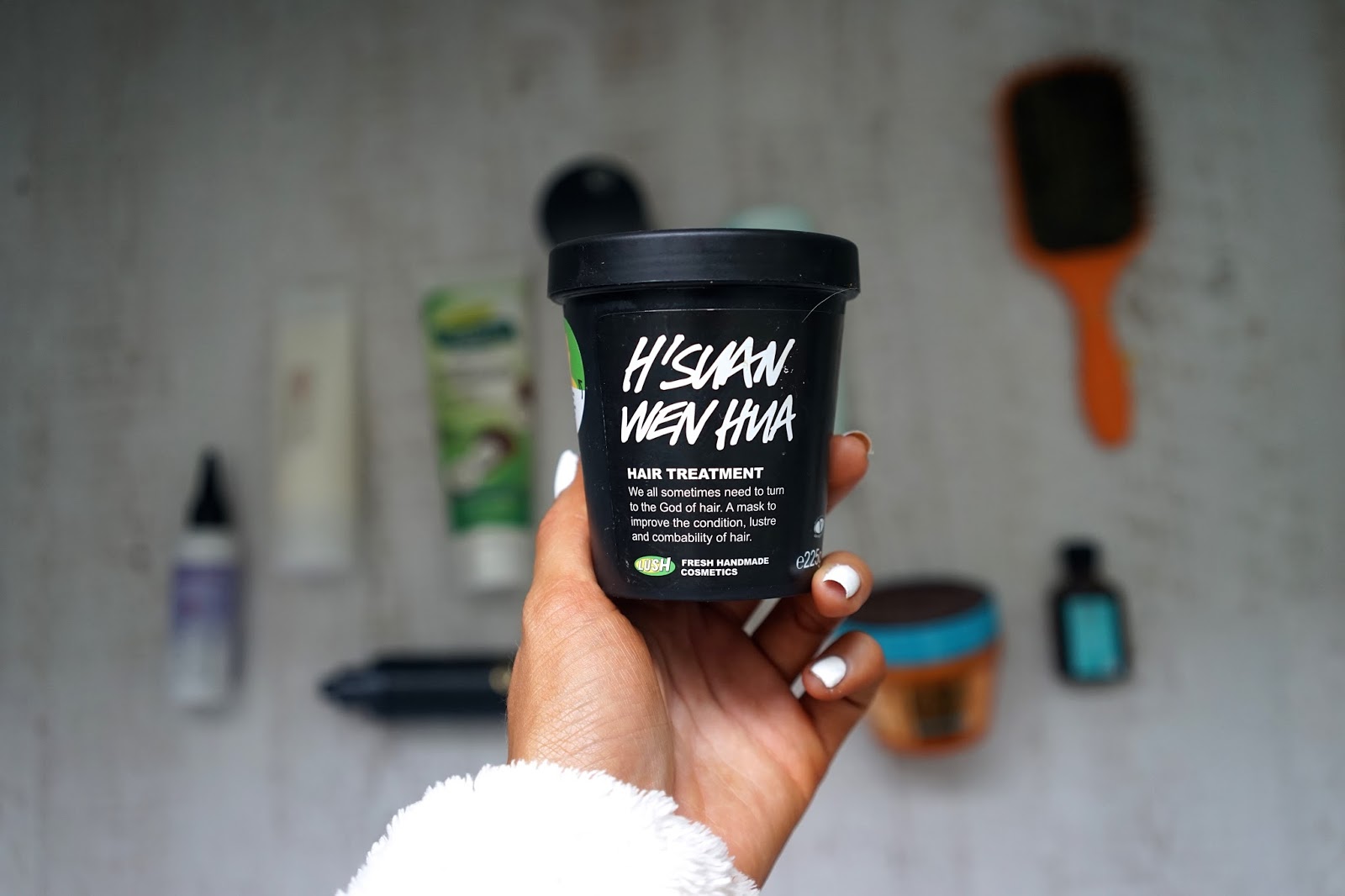 H'Suan Wen Hua hair treatment lush