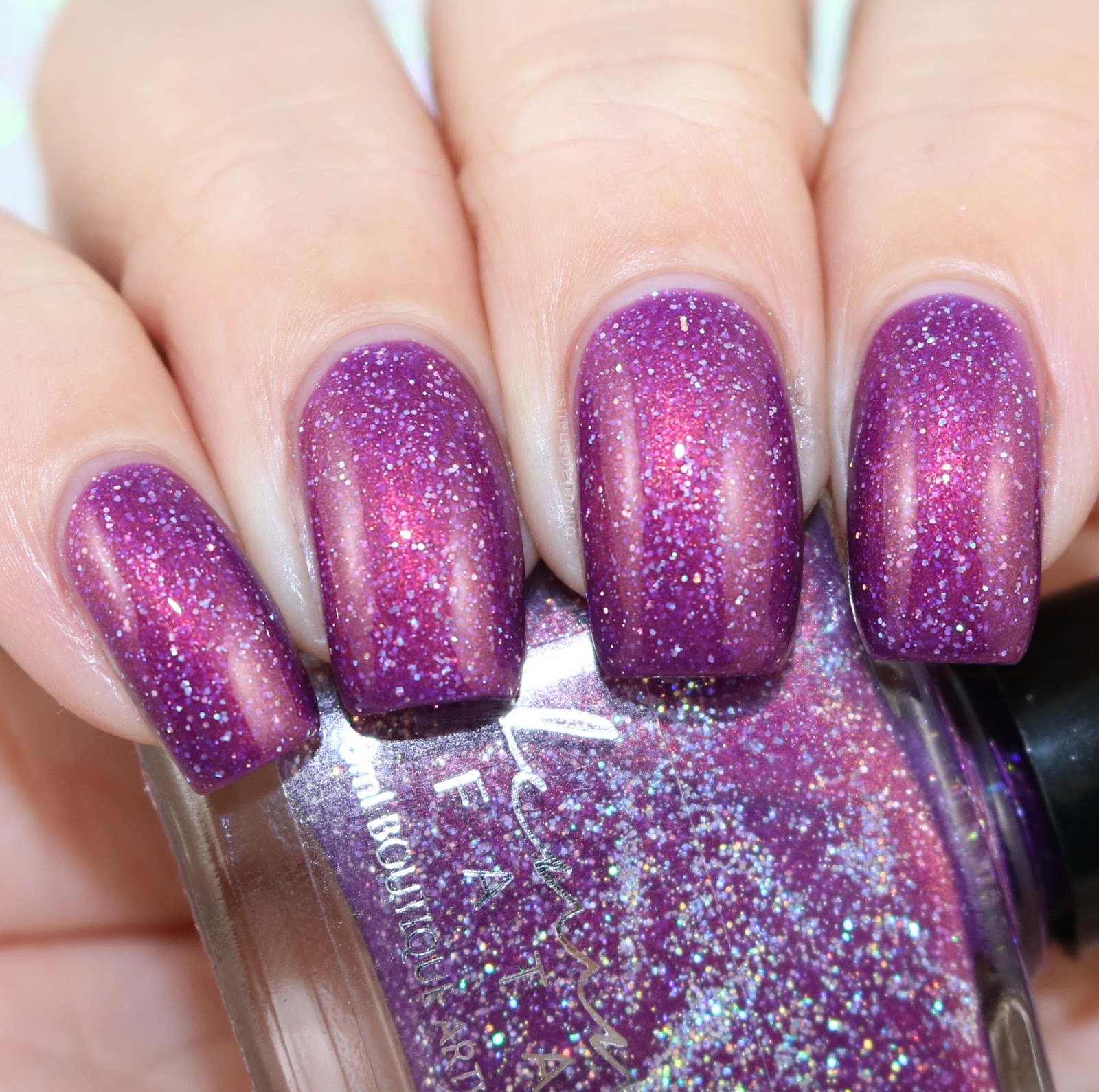 Emily de Molly A Minute To Spare swatched by Olivia Jade Nails