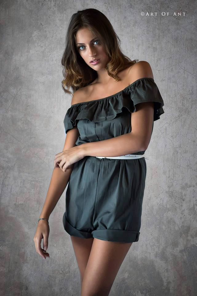 V Milano Fashion Online Shop V Milano Fashion Online Shop