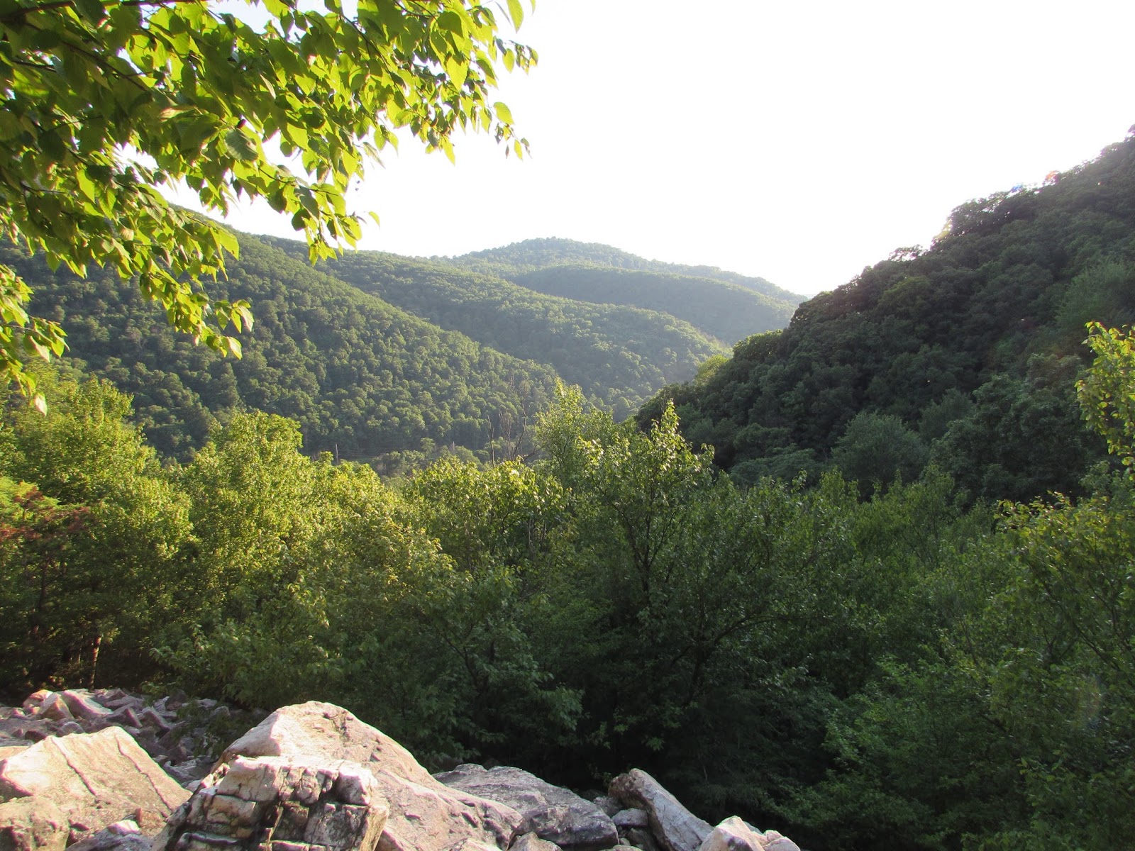Standing Stone Trail and the Thousand Steps Great Hike with Stunning