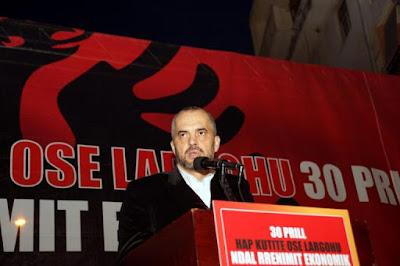 Αλβανία: Τριπλό χαστούκι στον Έντι Ράμα – Δικαίωση για τους Έλληνες της Χειμάρρας  