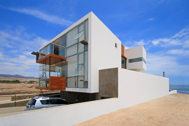 Coastal home design, Playa Misterio, Peru