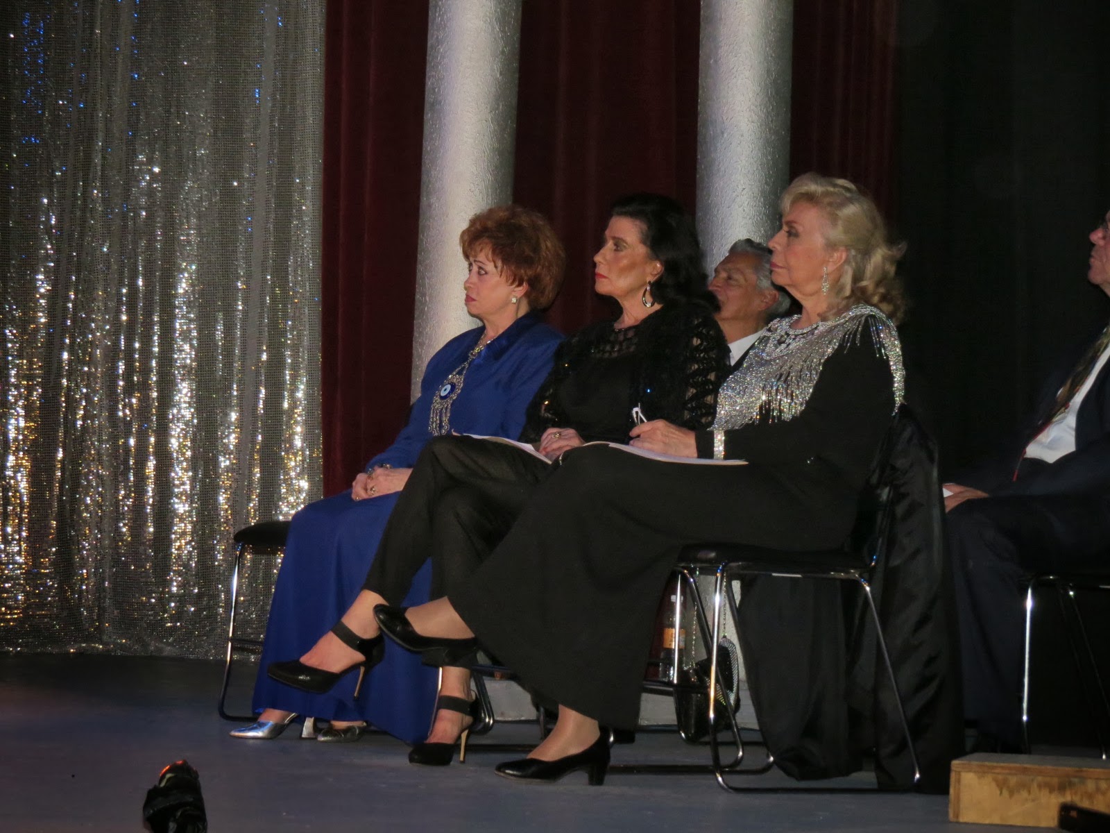 ESPECTACULARIO LA ANDA RECUERDA A IRMA