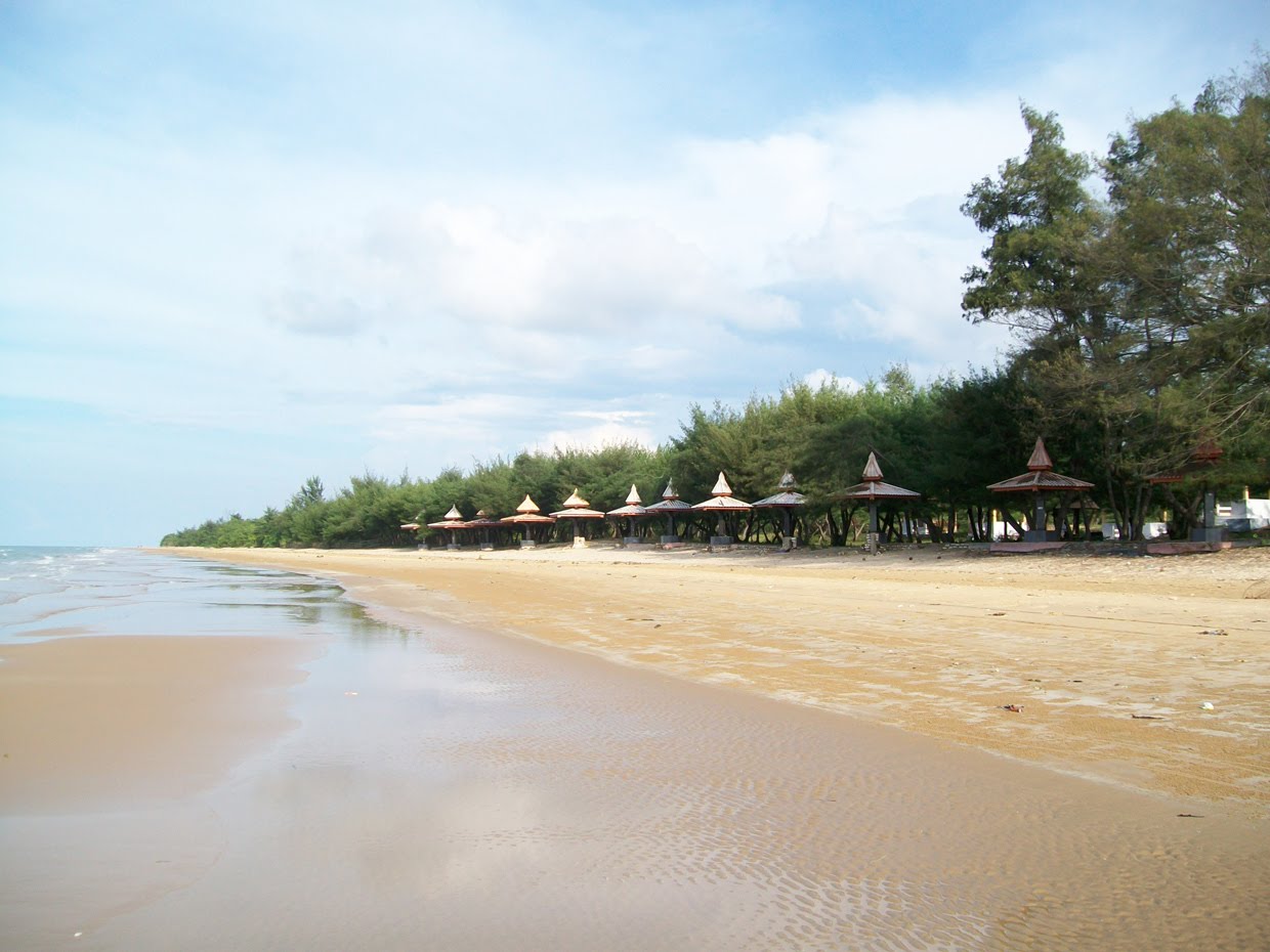 Pantai Lombang wisata sumenep