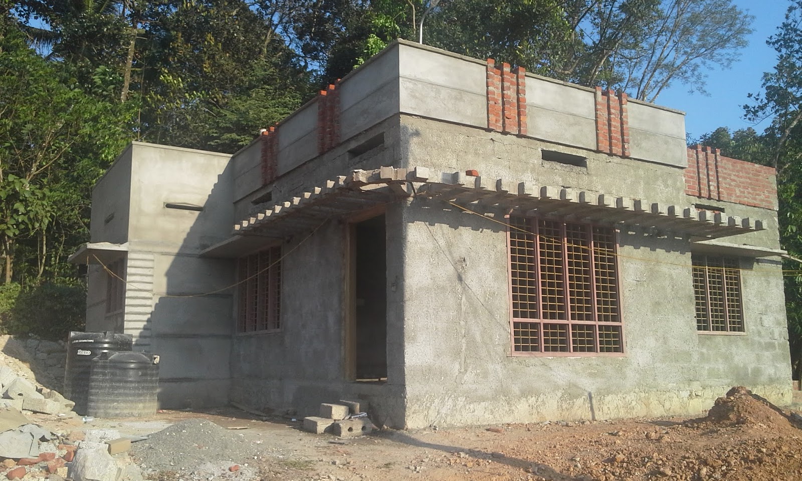 Kerala House Construction Tips 11. Parapet and Plastering