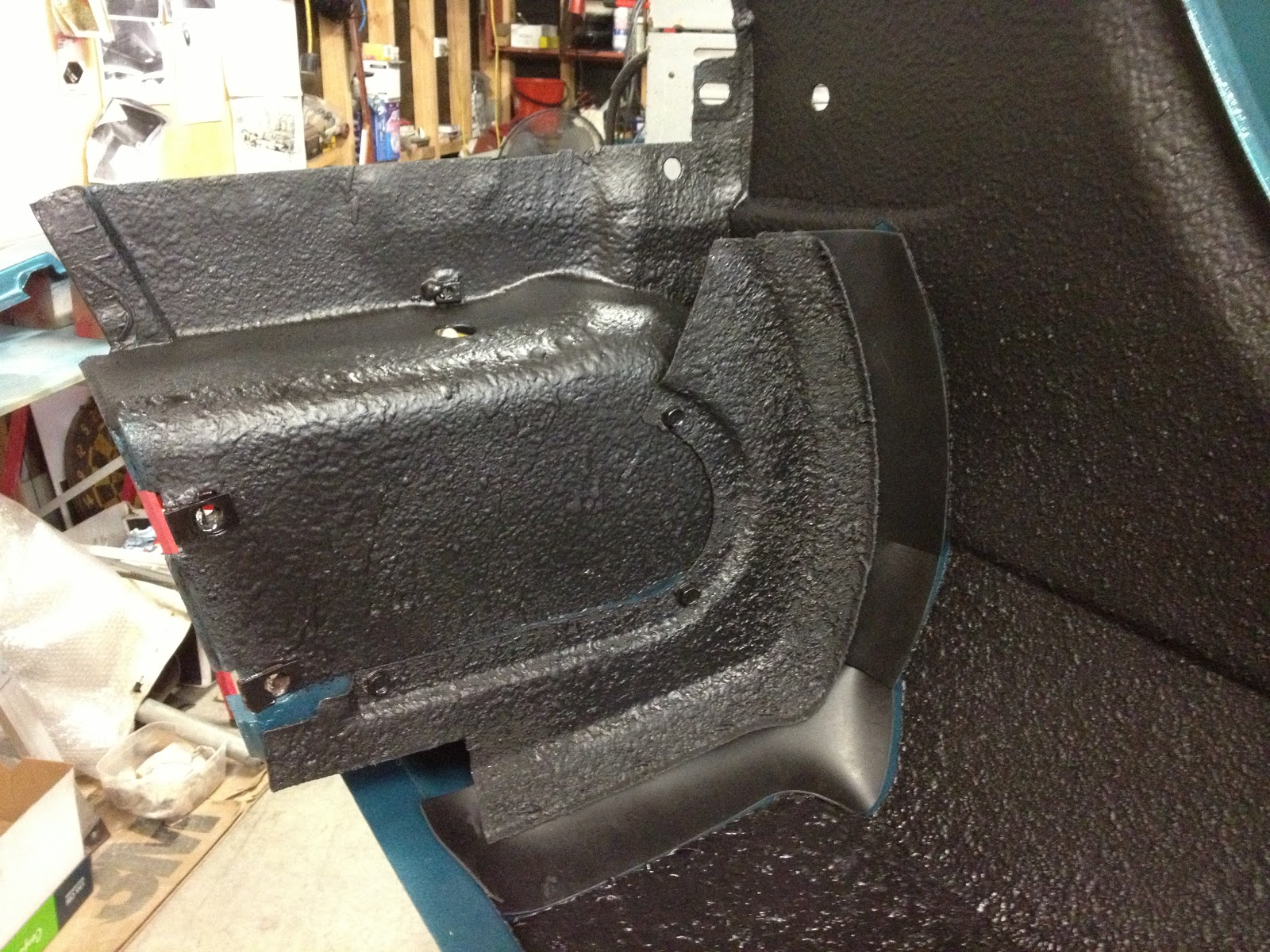 Splash Guard Car >> 1965 Convertible Mustang Restoration: Undersealing the ... Splash Guard Car >> 1965 Convertible Mustang Restoration: Undersealing the ...