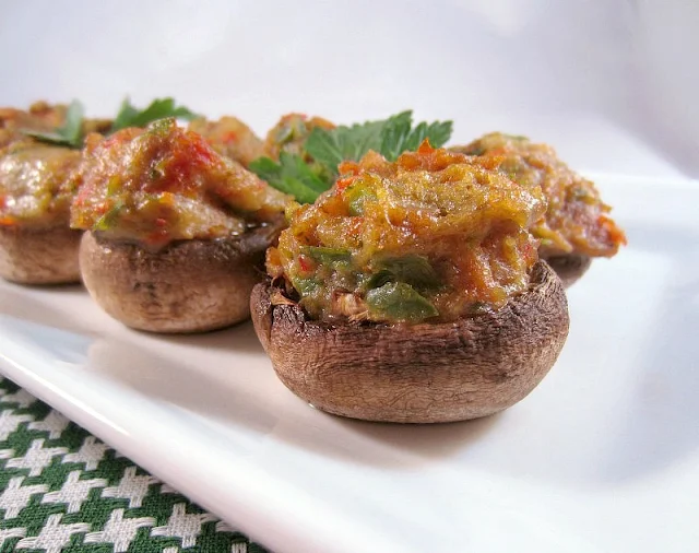 Italian Chicken Sausage Stuffed Mushrooms