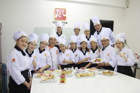 Lớp học làm bánh thông dụng