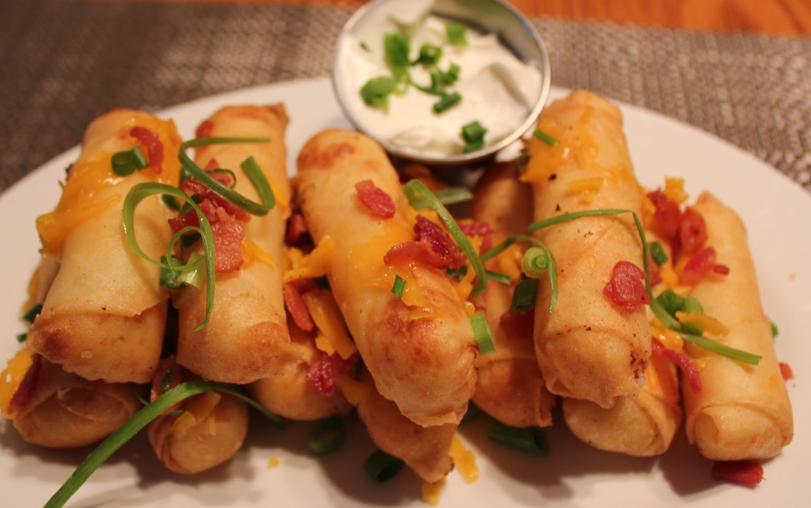 Sisters Luv 2 Cook Ultimate Mashed Potato Spring Rolls