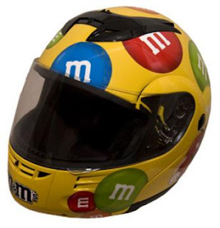 casco de motocicleta pintado con aerografo