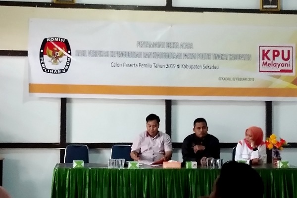 14 Partai Politik Sekadau 1 Status BMS 14 Partai Politik Sekadau 1 Status BMS