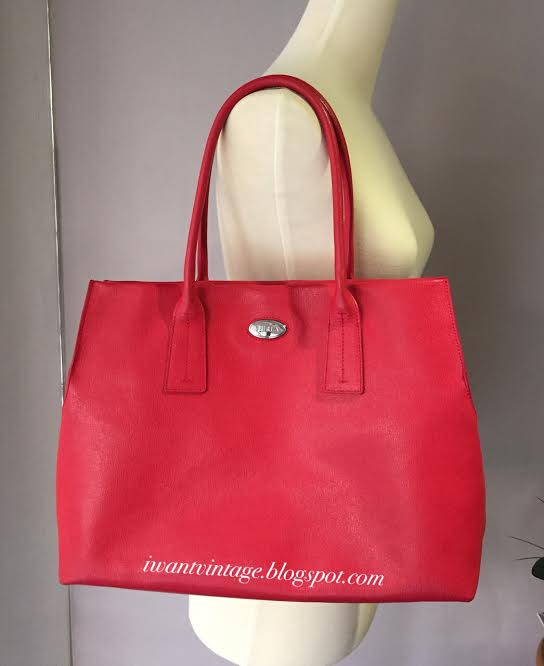 I Want Vintage | Vintage Designer Handbags: Furla Top Handle Tote Bag-Red