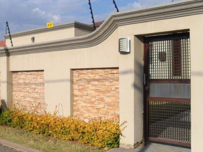 Cosmo City Housing *BOND HOUSE* 3 Bedroom House for Sale in Cosmo City