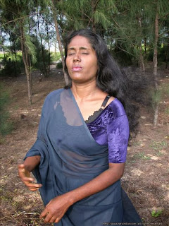 Tamil Penies With Nude Aunties