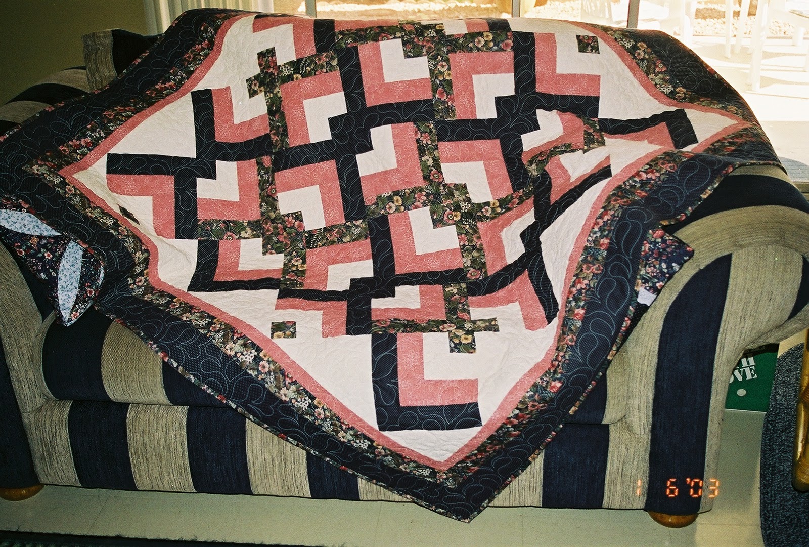 cdh-designs-1-lovers-knot-quilt