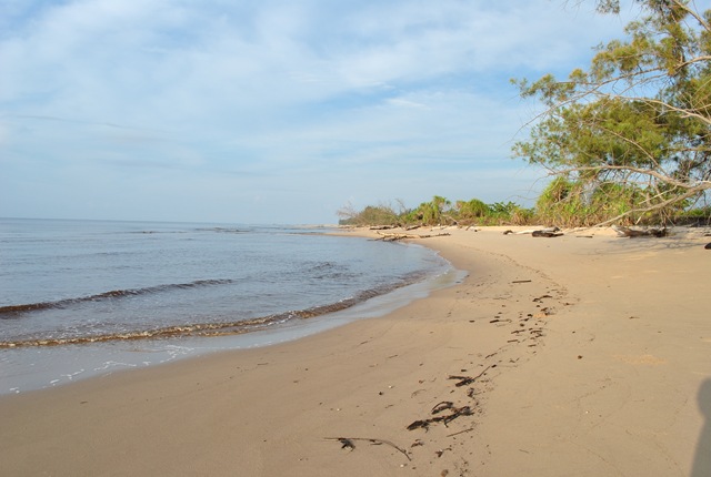 Pantai Ujung Pandaran Pantai Ujung Pandaran