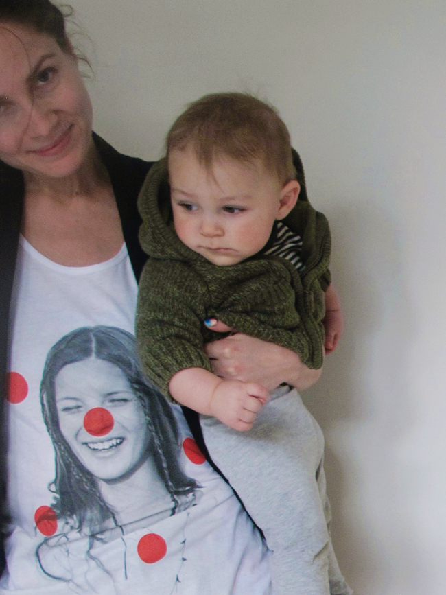 Supporting Comic Relief – 50 Ways To Wear #RNDTEE