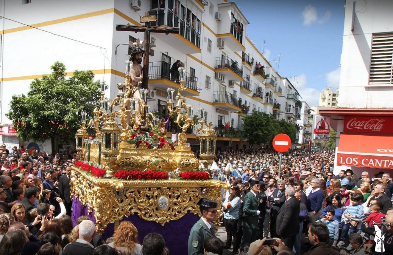 COFRADES EN EL MUNDO: La Hermandad del Sol de Sevilla saldrá a las 12: