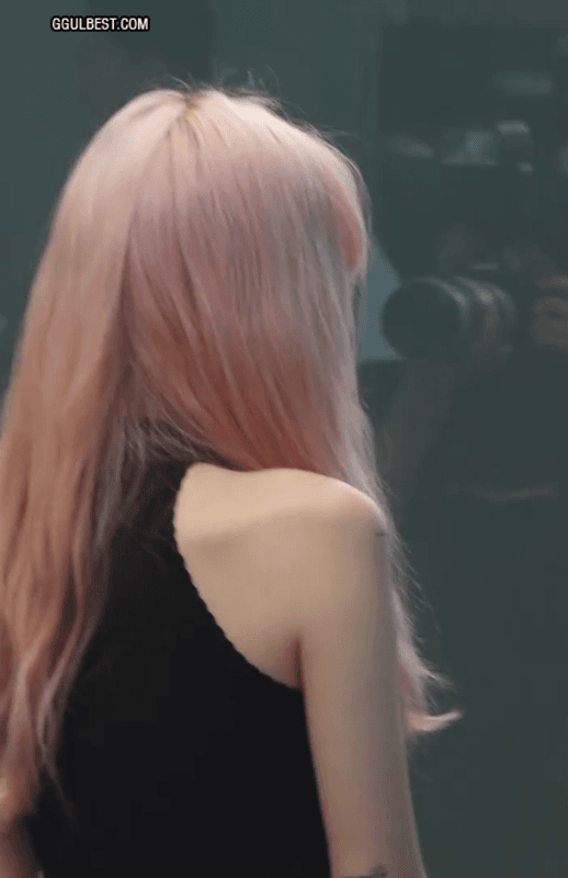 공항 핑크 태연
