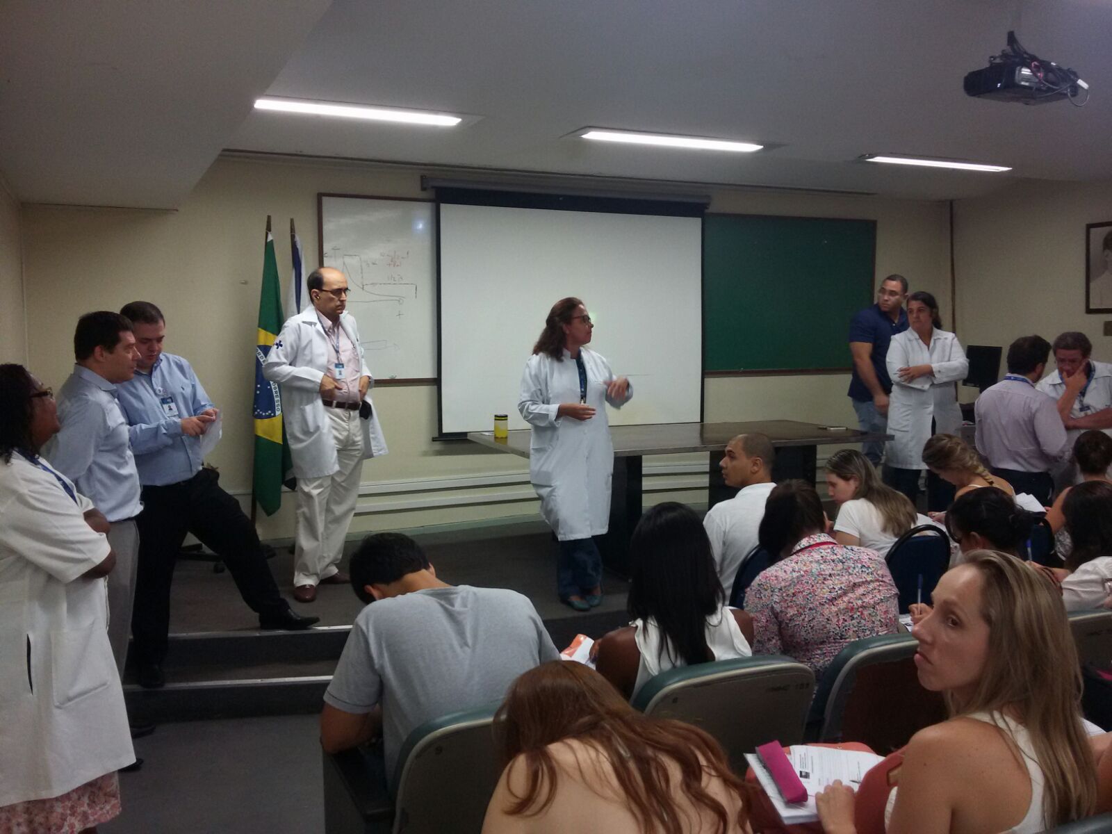 Apresentação dos Acadêmicos « Centro de Estudos Hospital Miguel Couto Apresentação dos Acadêmicos « Centro de Estudos Hospital Miguel Couto
