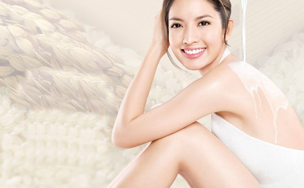 Làm sữa non tắm trắng tại nhà hết sức đơn giản Làm sữa non tắm trắng tại nhà hết sức đơn giản