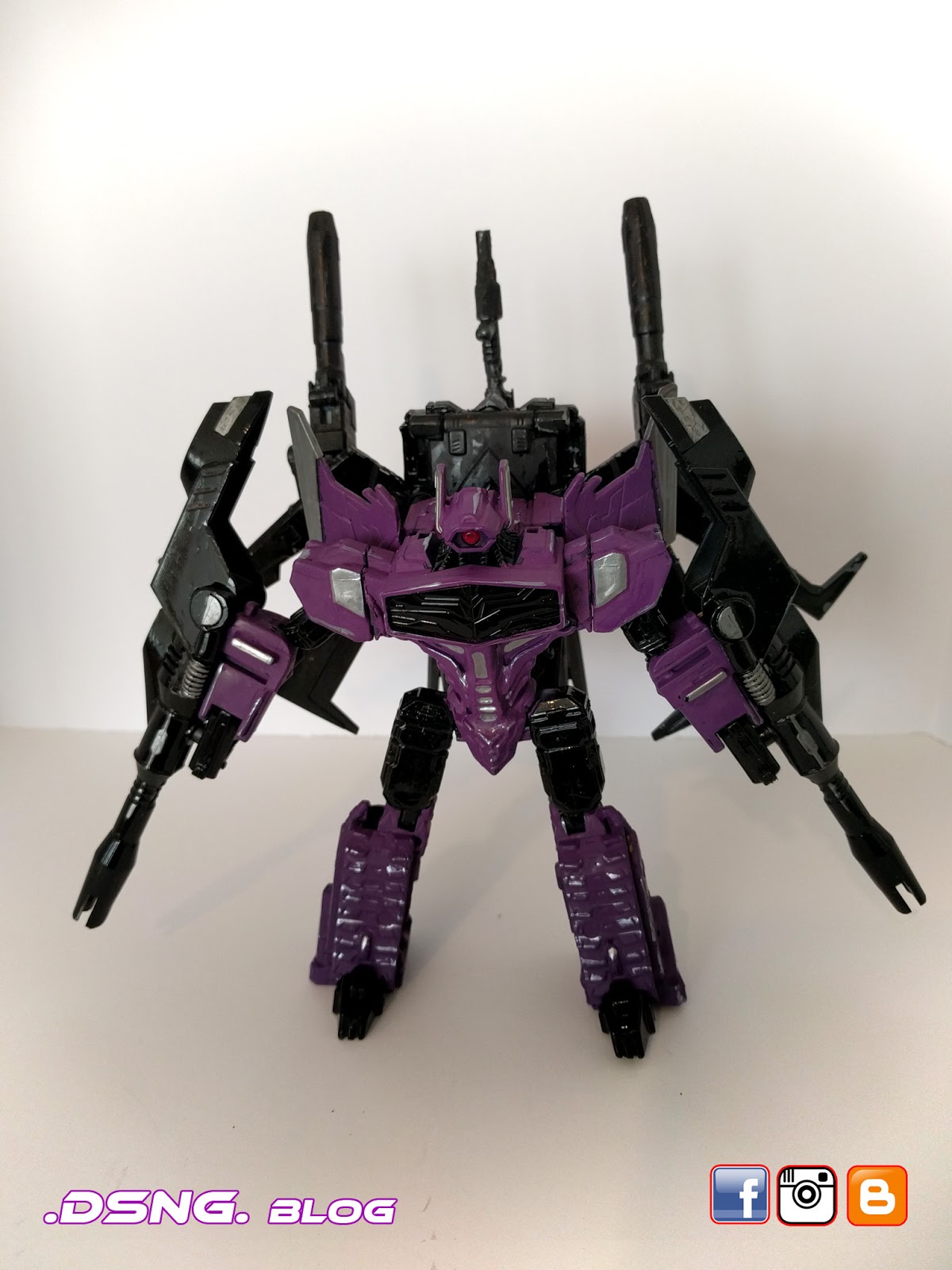 transformers war for cybertron toys shockwave