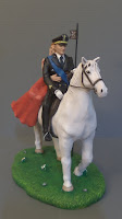 cake topper personalizzato milano cavallo bianco sposo in divisa ufficiale cavalleria orme magiche