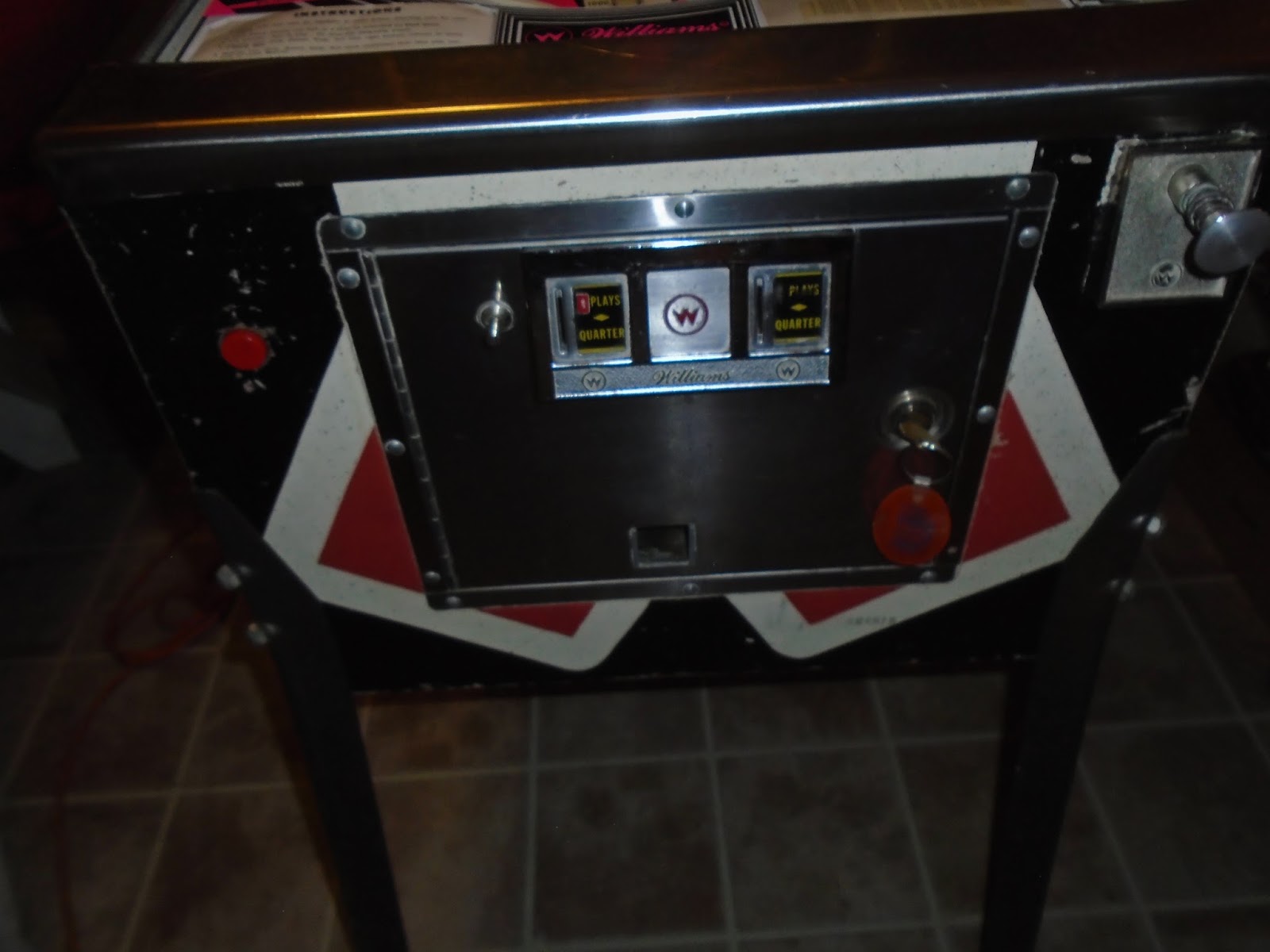 Canon City Pinball 1974 Williams Dealer's Choice Pinball Machine (Sold)