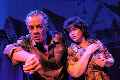 Review: One More Week To See THE SEARCH FOR SIGNS OF INTELLIGENT LIFE IN THE UNIVERSE: REVISITED  Image