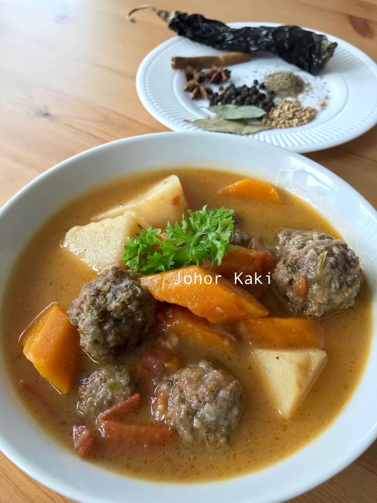 Spicy & Hearty Beef Ball Soup. Anita's Spicy Column Tony Johor Kaki