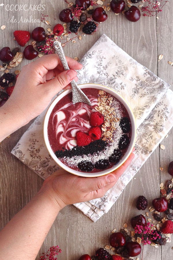 Smoothie Bowl Frutos Rojos - Cookcakes de Ainhoa