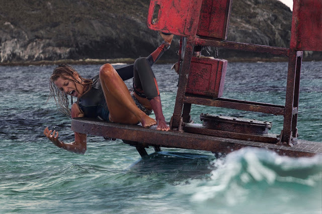 First Trailer of Shark Attack Film 'The Shallows' Released
