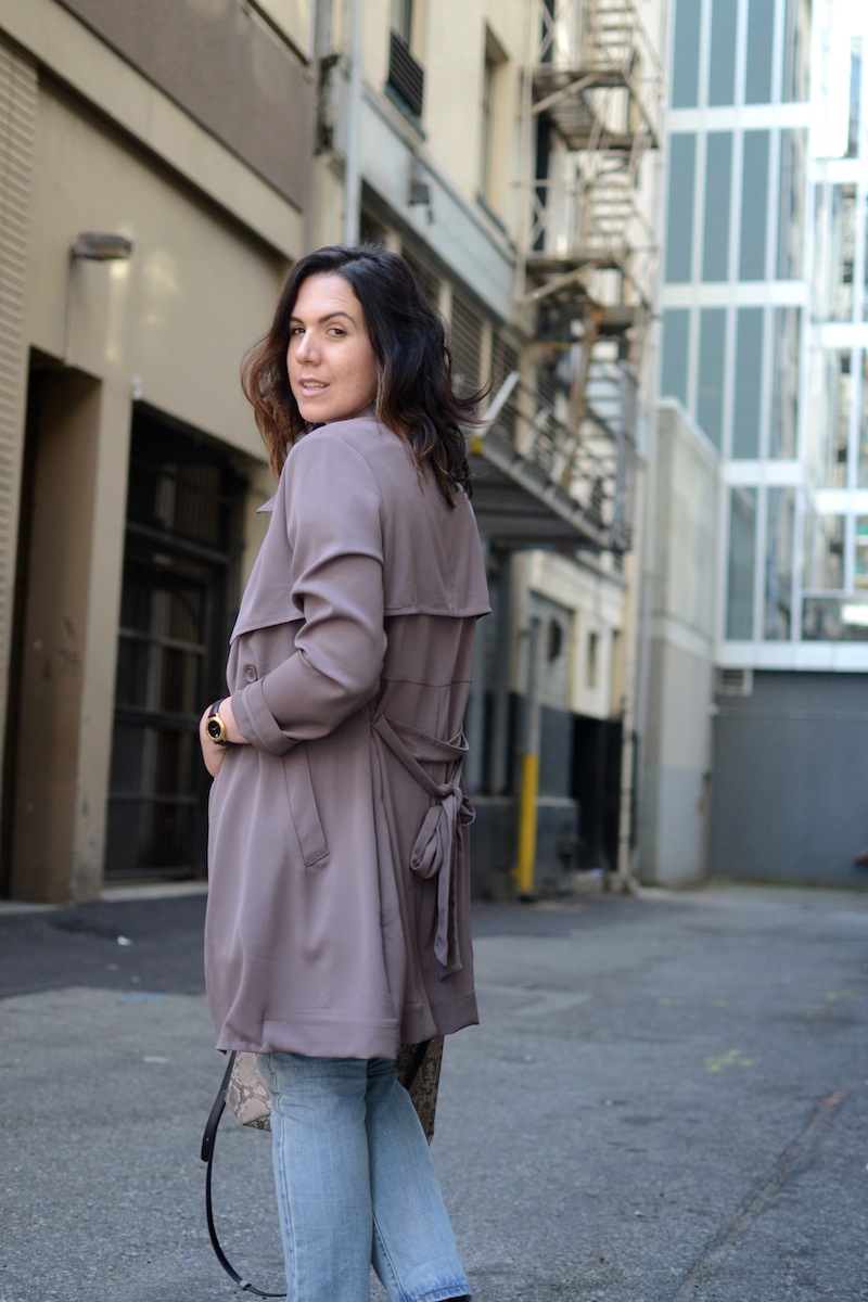 Le Chateau Lauren's Closet trench coat spring outfit Vancouver fashion blogger
