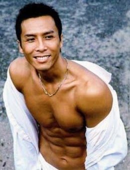 donnie_yen_is_ripped_by_donnieyenplz-d4np3s8.jpg
