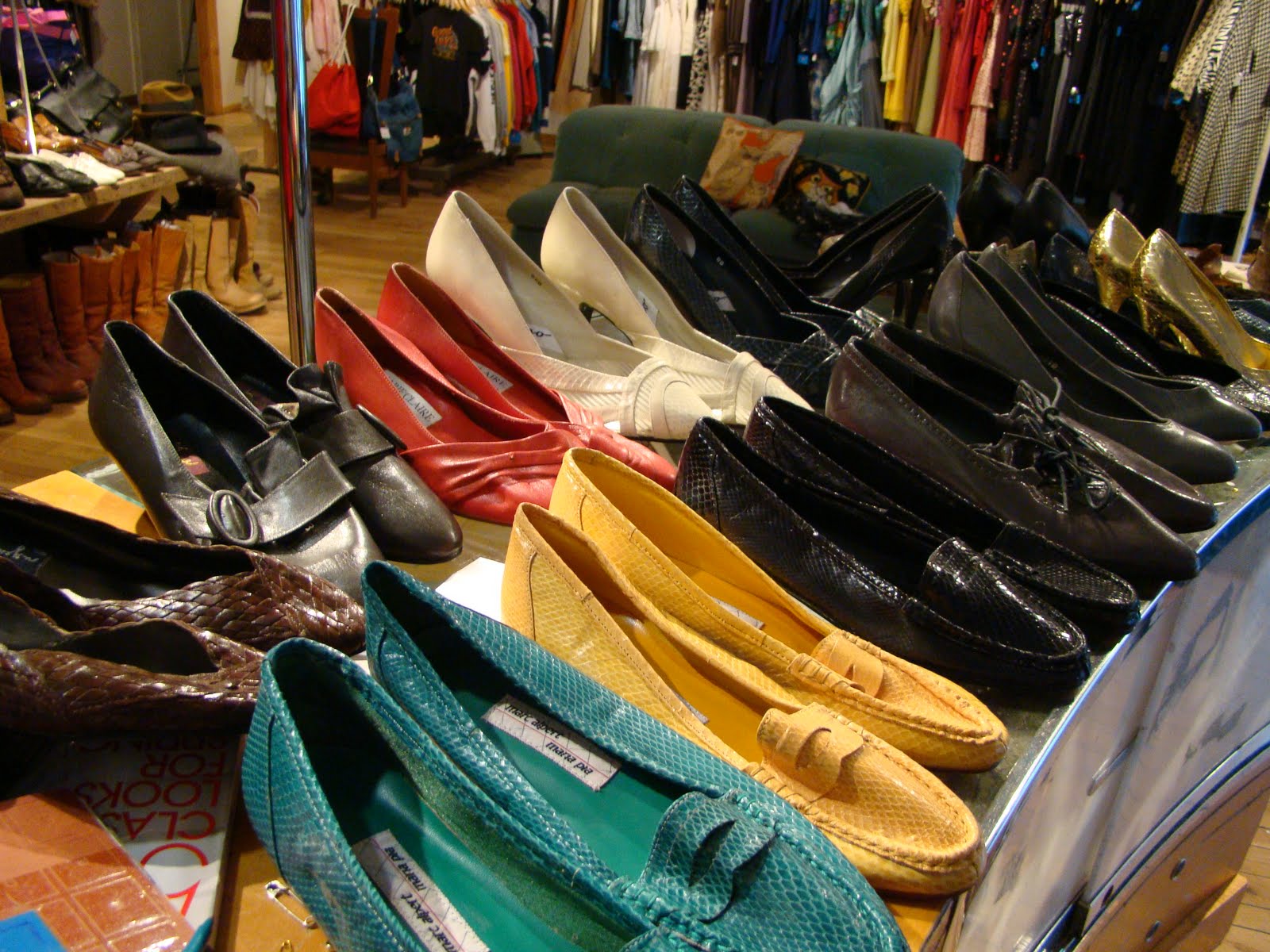 HOUSE OF VINTAGE DEADSTOCK SHOES