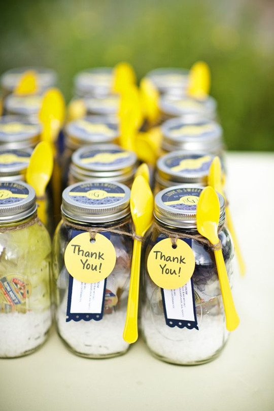 Wedding Ideas Blog Lisawola 5 Unique Ways to Use Mason Jars in Rustic