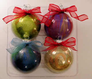Homemade Christmas Ornaments- www.thecreativeconfectionista.com