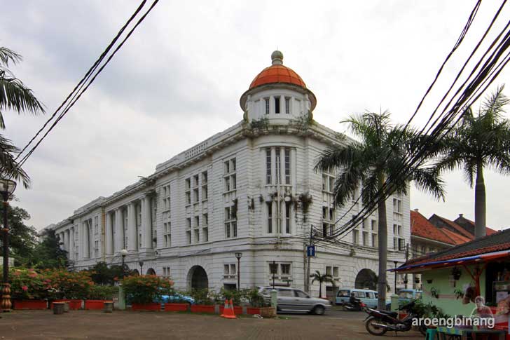 toko merah jakarta