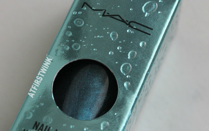 MAC Alluring Aquatic nail lacquer - Submerged