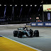 F1: Hamilton gana el dramático Gran Premio de Singapur con piso seco