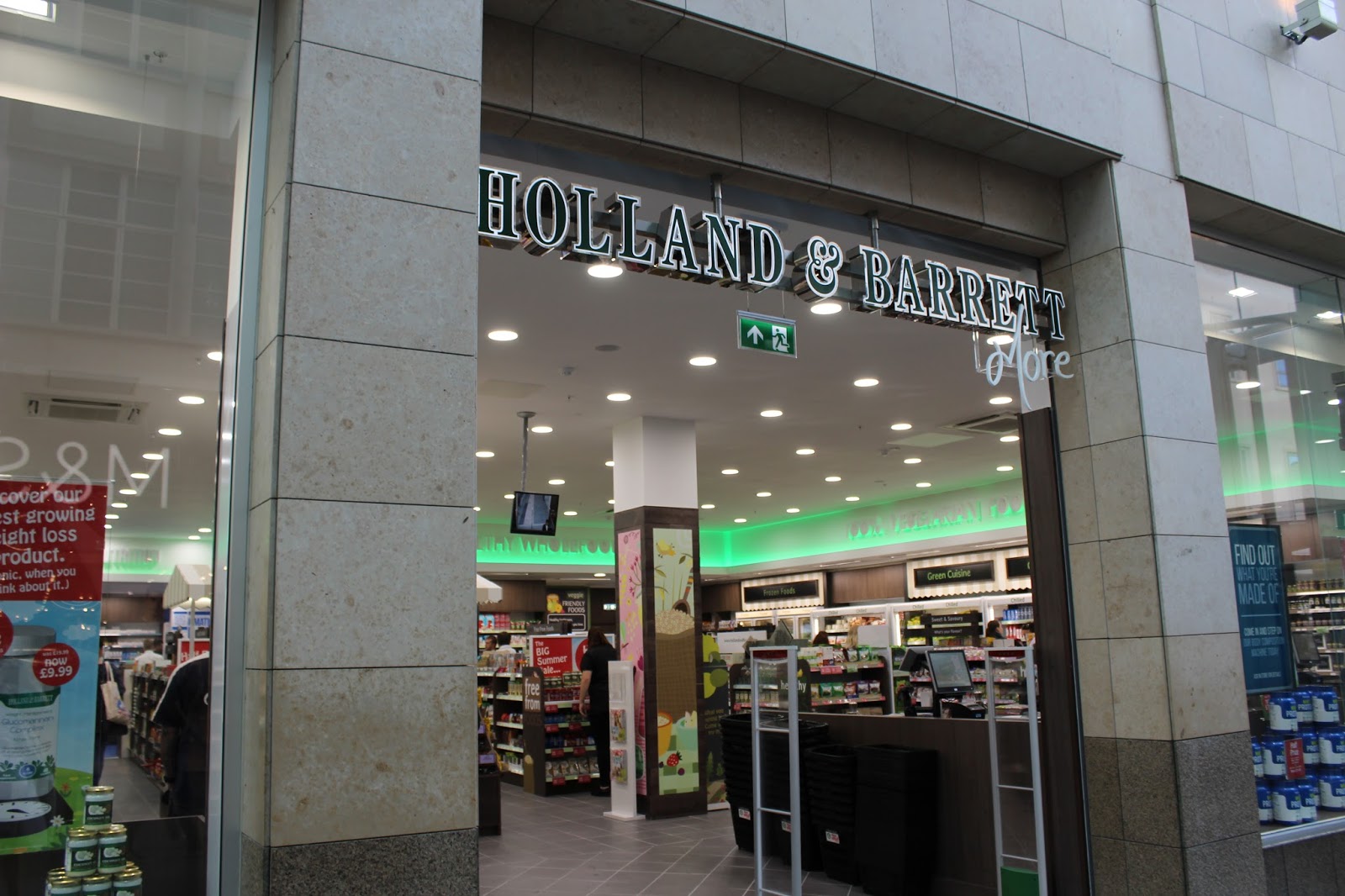 holland-and-barrett-more-plymouth