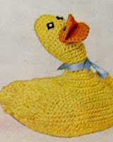 http://translate.googleusercontent.com/translate_c?depth=1&hl=es&rurl=translate.google.es&sl=en&tl=es&u=http://www.freevintagecrochet.com/free-toy-patterns/star153/duck-toy-pattern&usg=ALkJrhirpzGRQhor8OPfnlLL7o70VDGOjQ