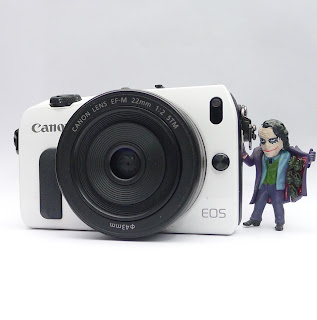 Kamera Mirrorless Canon EOS M TouchScreen Di Malang