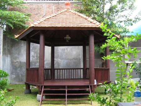 70 Model Gazebo Kayu Sederhana Di Taman Rumahku Unik
