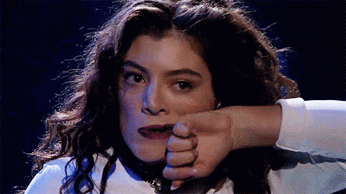 e266f110-9f96-0132-a2d5-0e6808eb79bf.gif