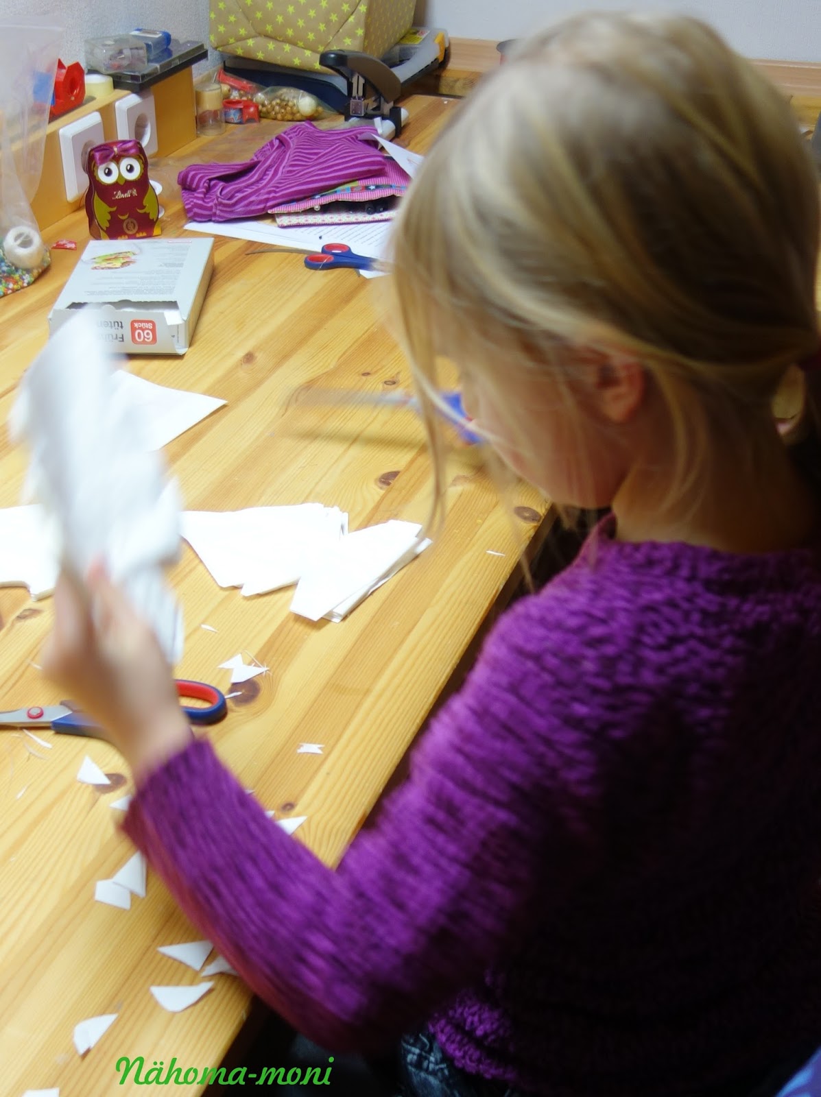 Naehoma - moni: Weihnachtliche Papiersterne