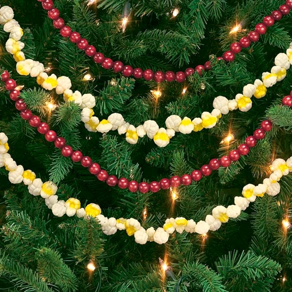 Popcorn and Cranberry Christmas Tree Garland - The Hotel Leela