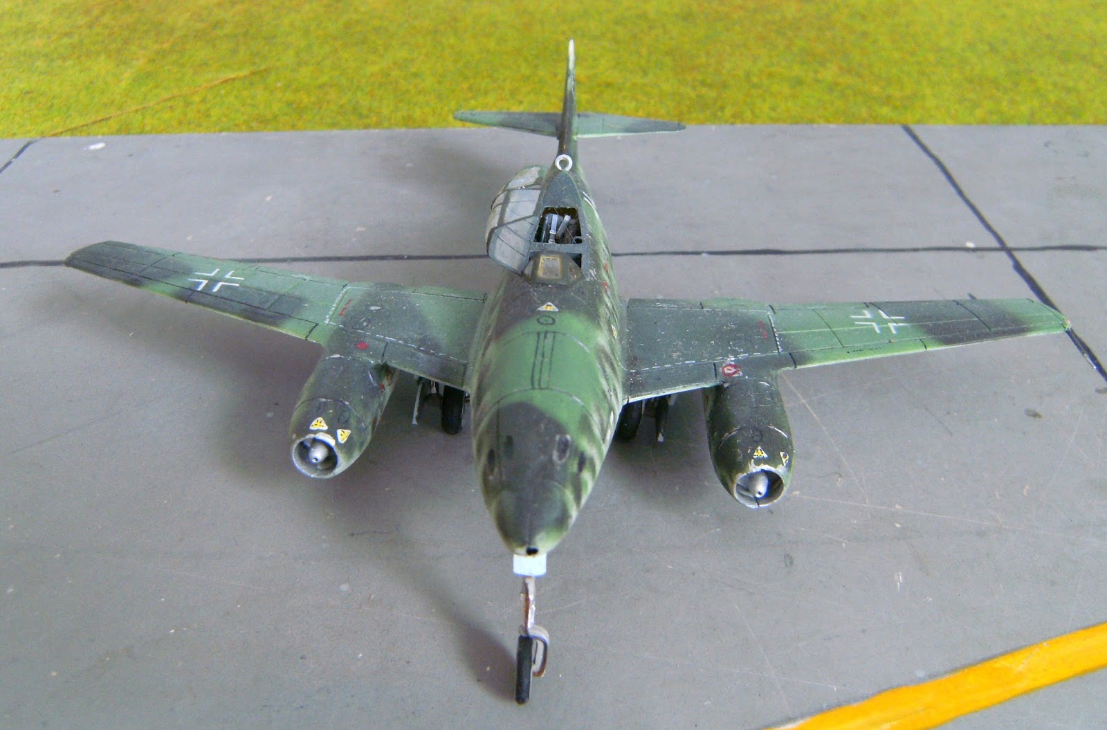 Hasegawa 1/72 German Messerschmitt Me 262 A - Rowasp Modelbouw