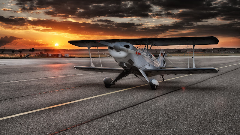 Small Aircraft on Airport HD