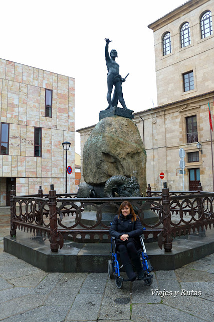 Monumento a Viriato, plaza de Viriato, Zamora